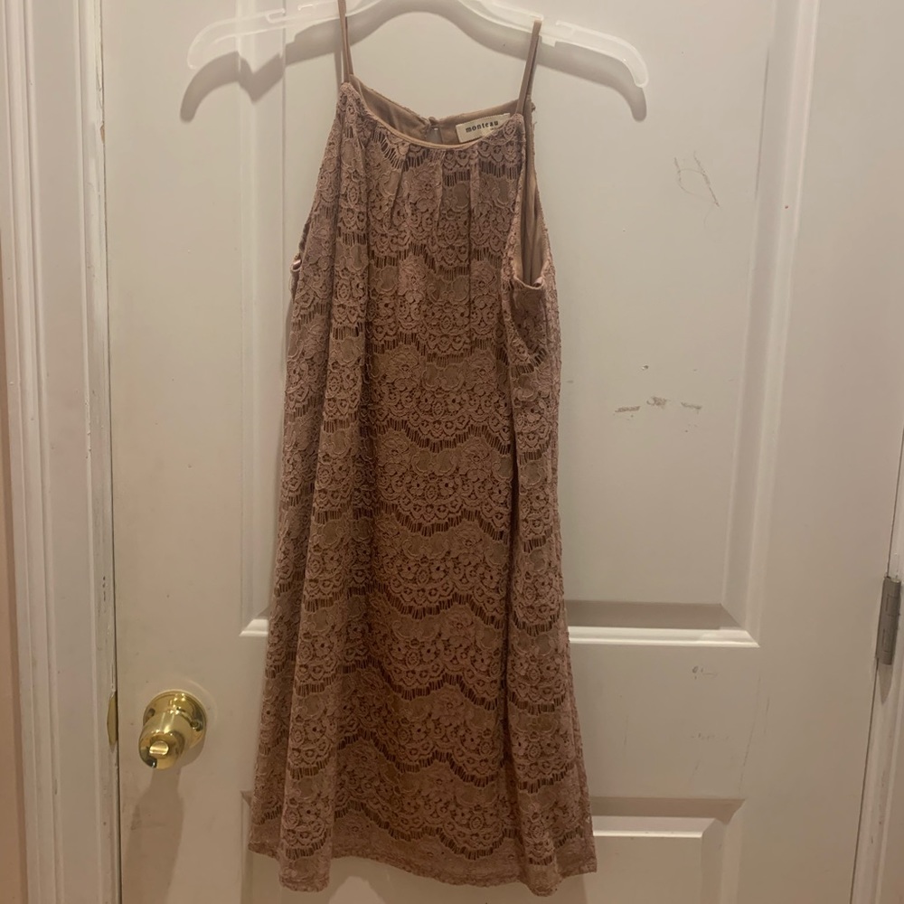 Women’s dress